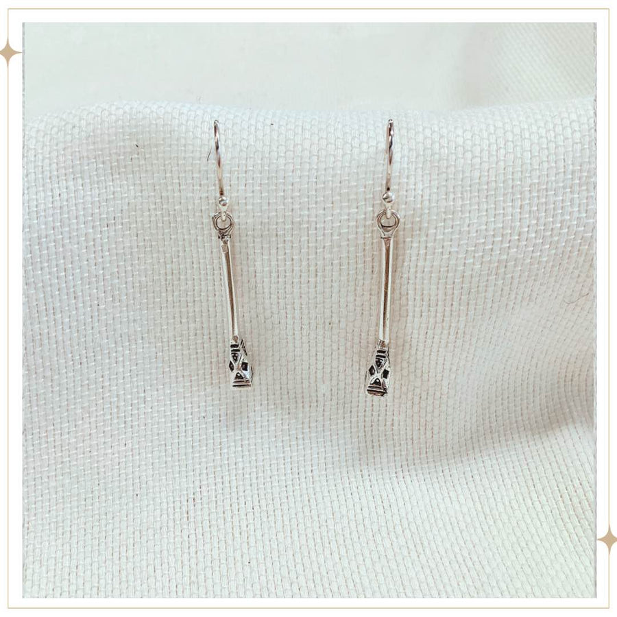 ARWA - Silver drop earrings