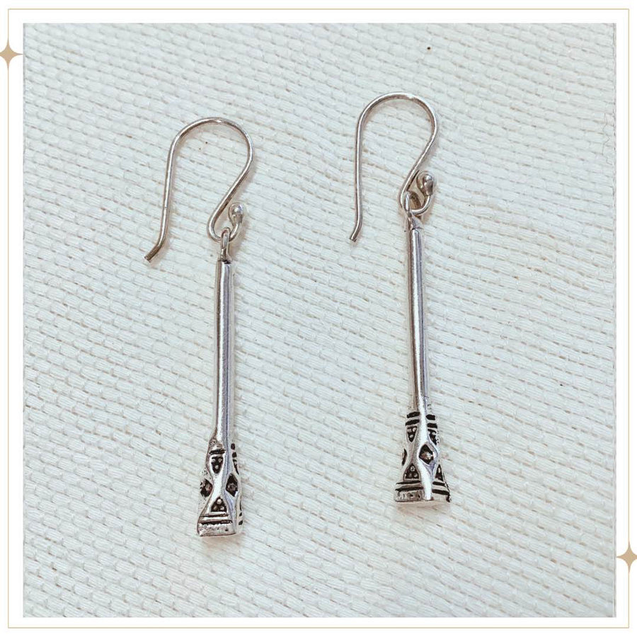ARWA - Silver drop earrings