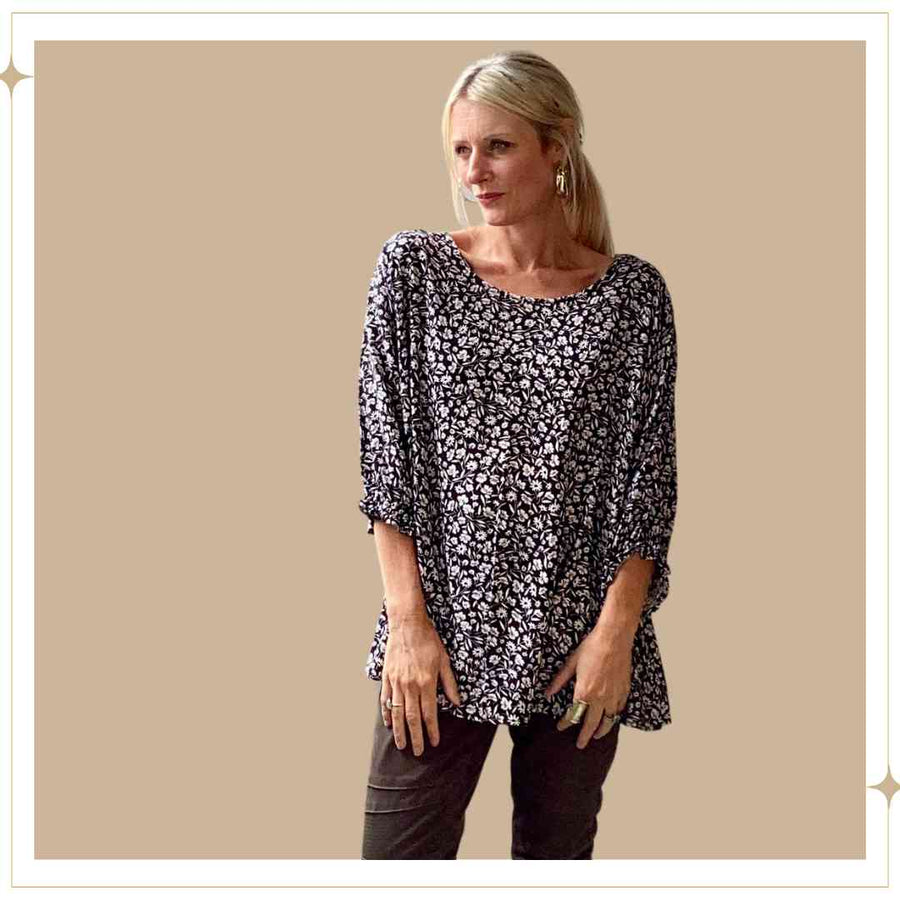 Gracie blouse - Black Floral - Onesize (10-20+)