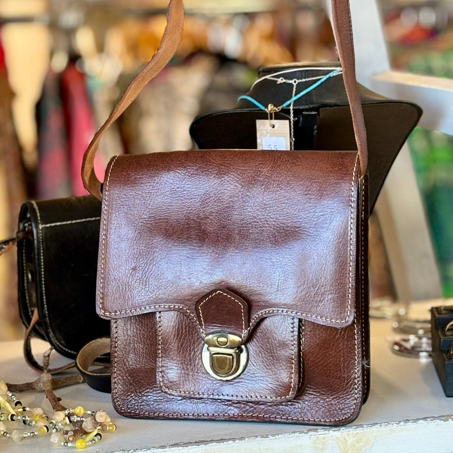Mahogany Haqiba traditional satchel (small)