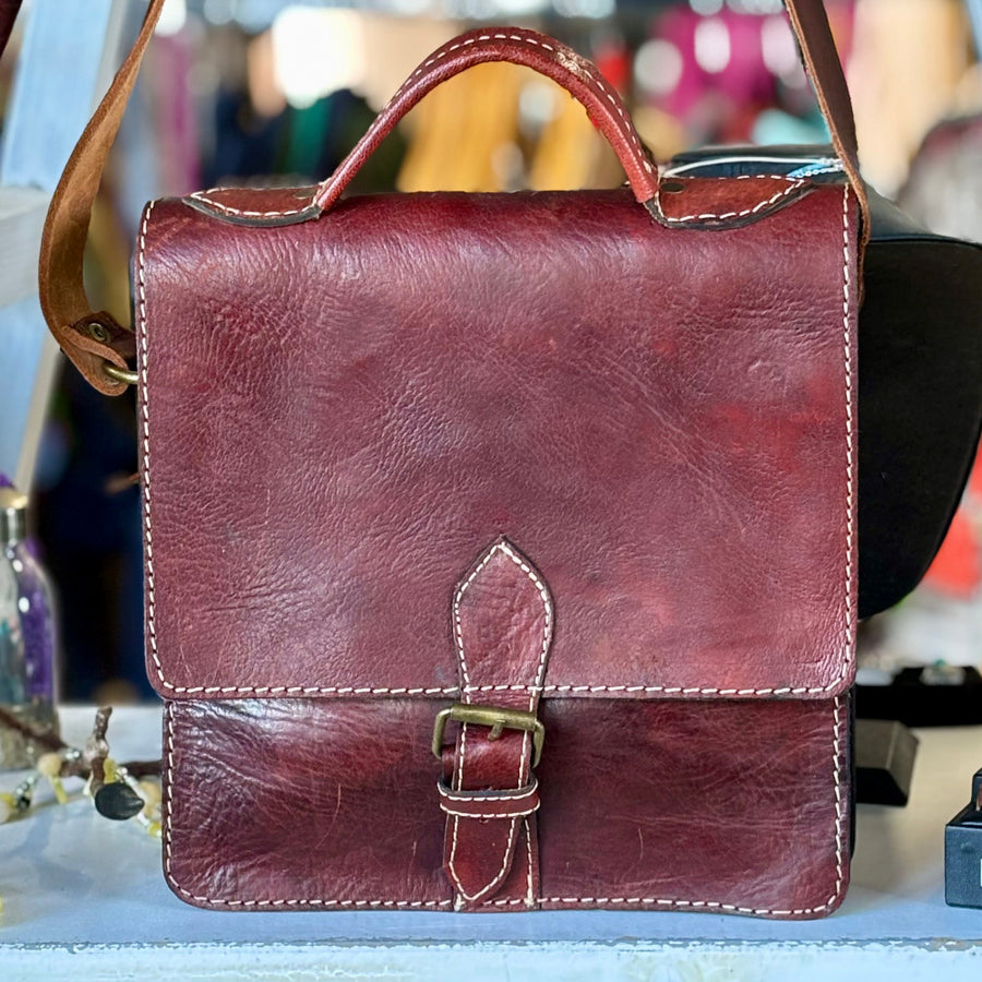 Haqibah - traditional leather satchel
