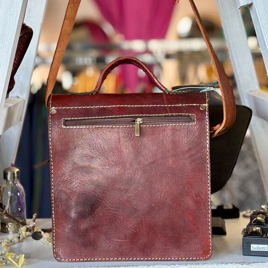 Haqibah - traditional leather satchel