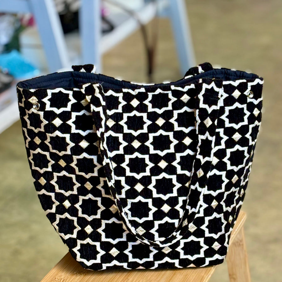 Shaan-Buckram Tote Bag 'Black'