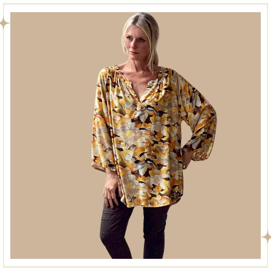 JAMILA blouse - Caramel (Size 16-18)