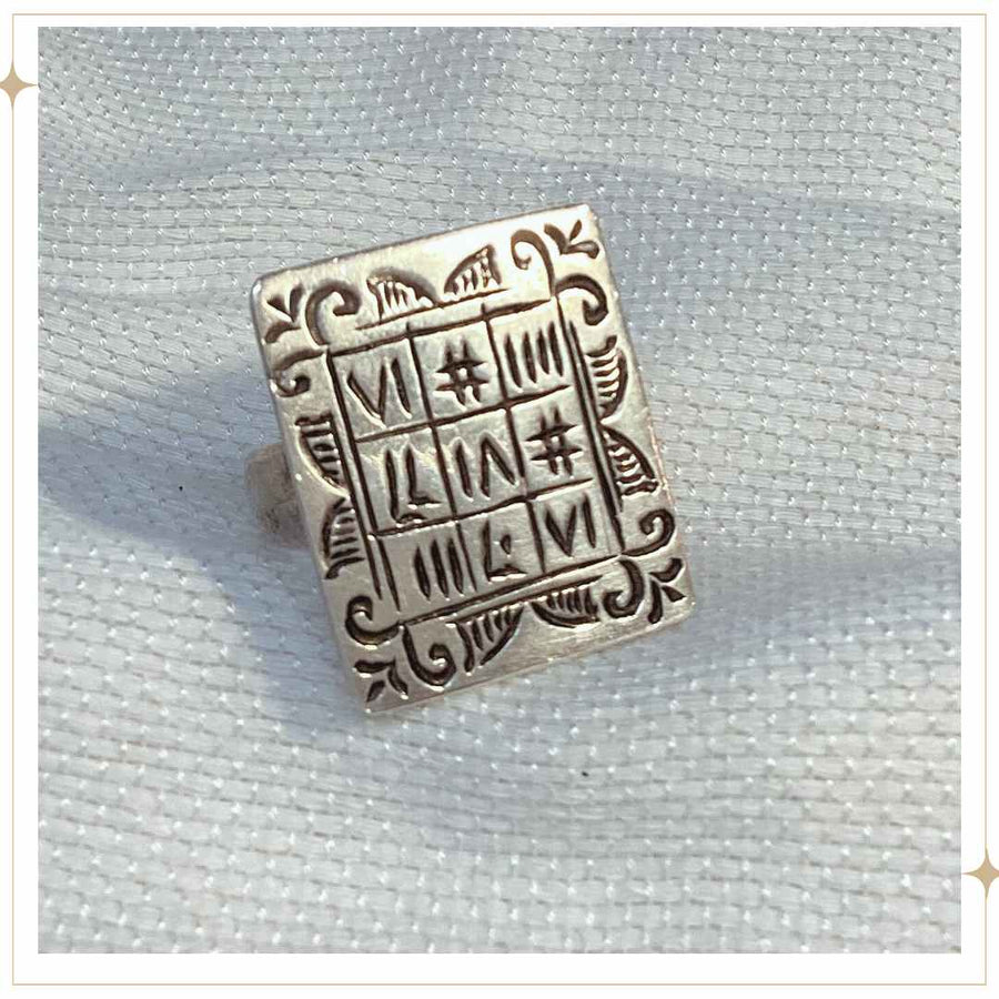 TIS’AA Silver Ring