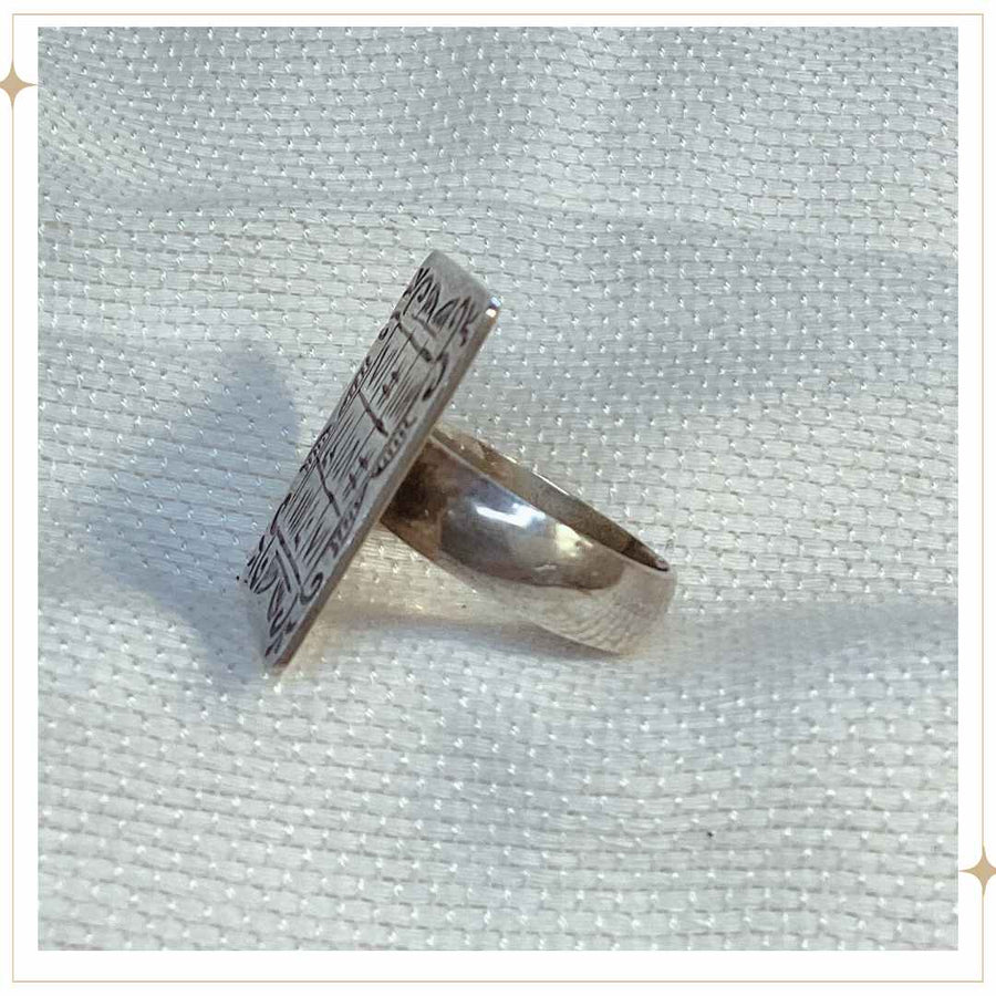 TIS’AA Silver Ring